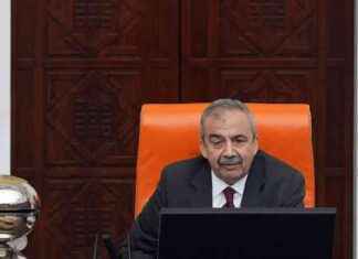 Sırrı Süreyya Önder: Eski Süreçlere Göre Çok Daha Umutluyum – Röportaj srr-sreyya-nder-eski-srelere-gre-ok-daha-umutluyum-rportaj