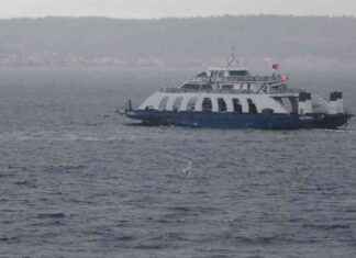 Çanakkale’de Feribot Seferlerine Fırtına Engeli: Son Durum ve Güncel Bilgiler anakkalede-feribot-seferlerine-frtna-engeli-son-durum-ve-gncel-bilgiler