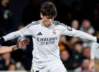 Arda Güler 2 Gol İle Parladı: Real Madrid Farklı Kazandı! arda-gler-2-gol-ile-parlad-real-madrid-farkl-kazand