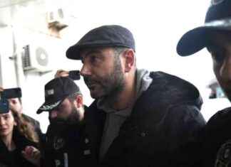 CHP’li Belediyelere Rüşvet Operasyonu: 40 Şüpheli Adliyeye Sevk Edildi chpli-belediyelere-rvet-operasyonu-40-pheli-adliyeye-sevk-edildi