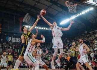 Fenerbahçe Beko, Karşıyaka deplasmanında galibiyetini sürdürdü! fenerbahe-beko-karyaka-deplasmannda-galibiyetini-srdrd