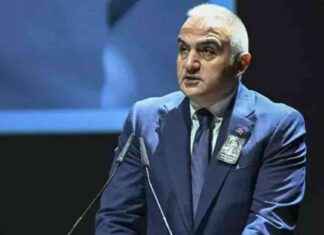 Ferdi Tayfur’un Cenaze Törenine Katılan Bakan Ersoy: Değerli Bir Sanatçıyı Uğurluyoruz ferdi-tayfurun-cenaze-trenine-katlan-bakan-ersoy-deerli-bir-sanaty-uurluyoruz