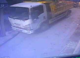 İstanbul Beyoğlu’nda Kamyonet Markete Çarptı: Kayıt Alıp Geçmiş Olsun Dedi – Beyoğlu Haber istanbul-beyolunda-kamyonet-markete-arpt-kayt-alp-gemi-olsun-dedi-beyolu-haber