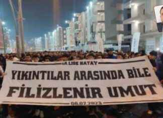 Hataylılar gururla dimdik duruyor hatayllar-gururla-dimdik-duruyor