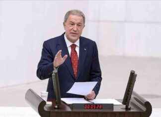 Hulusi Akar’dan net mesaj: Silahları bırakın örgütü feshedin hulusi-akardan-net-mesaj-silahlar-brakn-rgt-feshedin