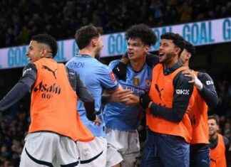 Manchester City, Reilly ile galip geldi! manchester-city-reilly-ile-galip-geldi