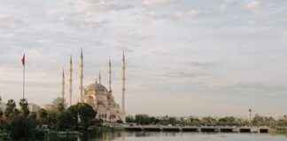 Almanya Türkiye Arası Kaç Km Arabayla, Otobüsle, Uçakla Yol Süresi Ve Güzergah Seçenekleri Almanya Türkiye Arası Kaç Km Arabayla, Otobüsle, Uçakla Yol Süresi Ve Güzergah Seçenekleri