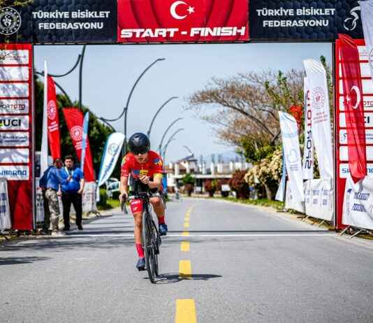 Balıkesir Ayvalık Arası Kaç Km Arabayla, Otobüsle, Uçakla Yol Süresi Ve Güzergah Seçenekleri Balıkesir Ayvalık Arası Kaç Km Arabayla, Otobüsle, Uçakla Yol Süresi Ve Güzergah Seçenekleri