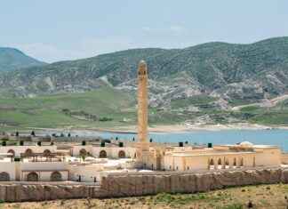 Batman Van Arası Kaç Km Arabayla, Otobüsle, Uçakla Yol Süresi Ve Güzergah Seçenekleri Batman Van Arası Kaç Km Arabayla, Otobüsle, Uçakla Yol Süresi Ve Güzergah Seçenekleri