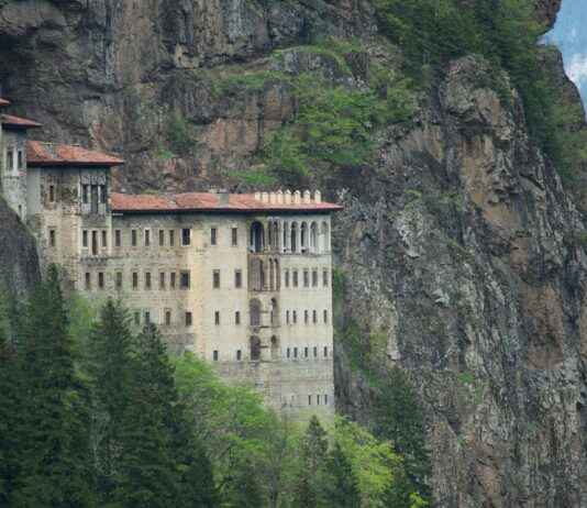 Trabzon Rize Arası Kaç Km Arabayla, Otobüsle, Uçakla Yol Süresi Ve Güzergah Seçenekleri Trabzon Rize Arası Kaç Km Arabayla, Otobüsle, Uçakla Yol Süresi Ve Güzergah Seçenekleri