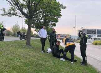 Polis kovalamacasında kaza yapan ehliyetsiz sürücü yakalandı polis-kovalamacasnda-kaza-yapan-ehliyetsiz-src-yakaland